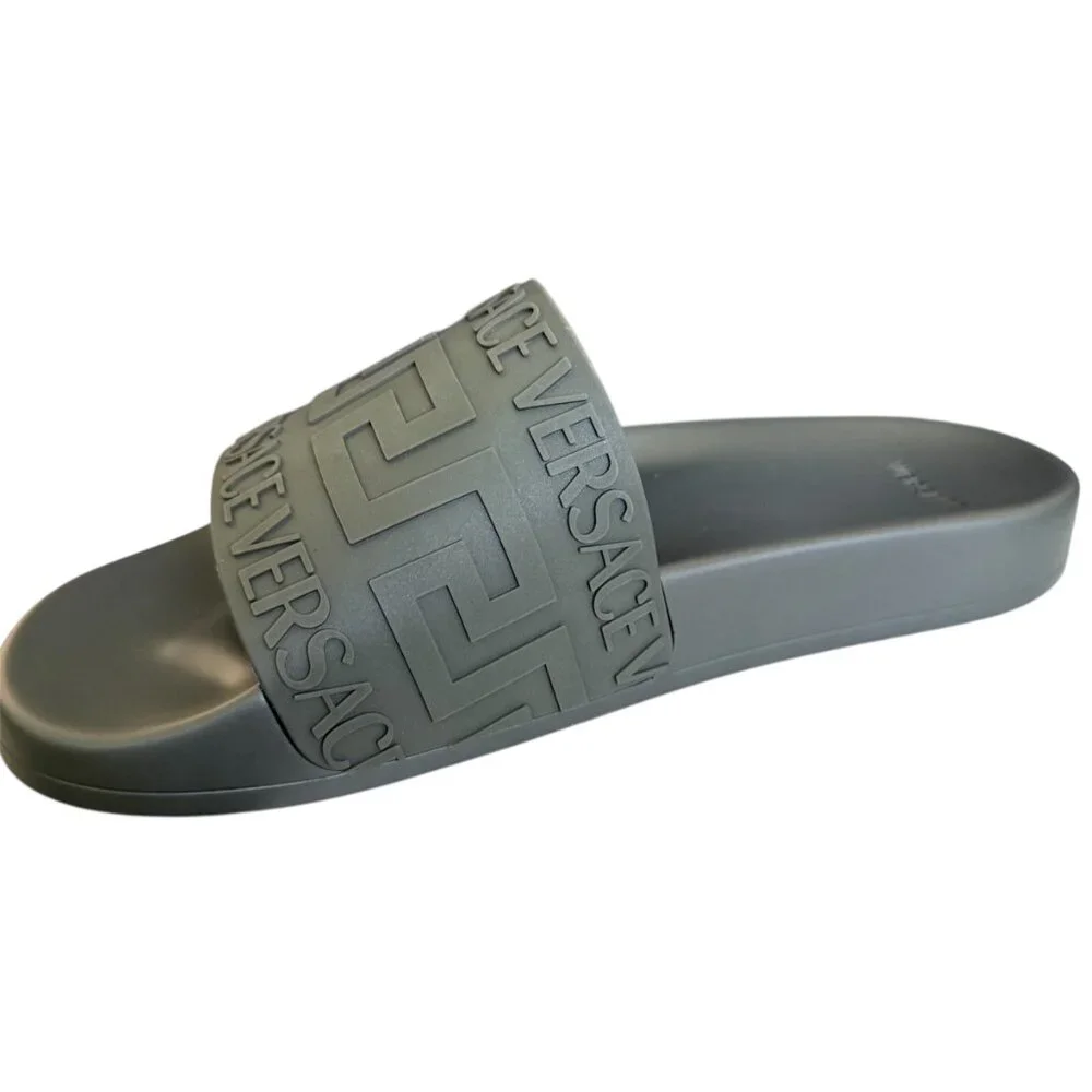 Versace 1006272 Men's Rubber Greca Gomma Pool Slide,‎ sizes 41